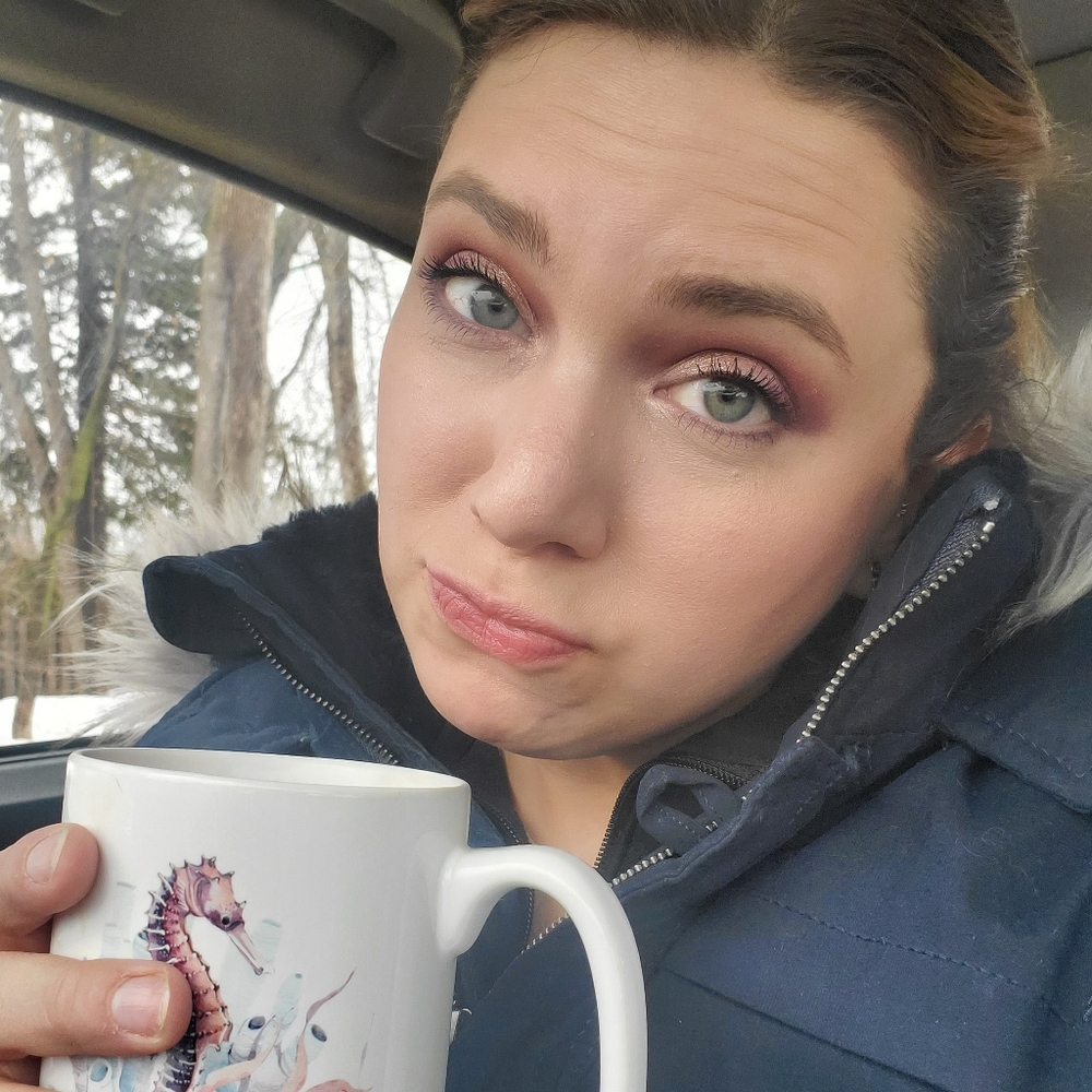 Meet Your Posher, Toni!